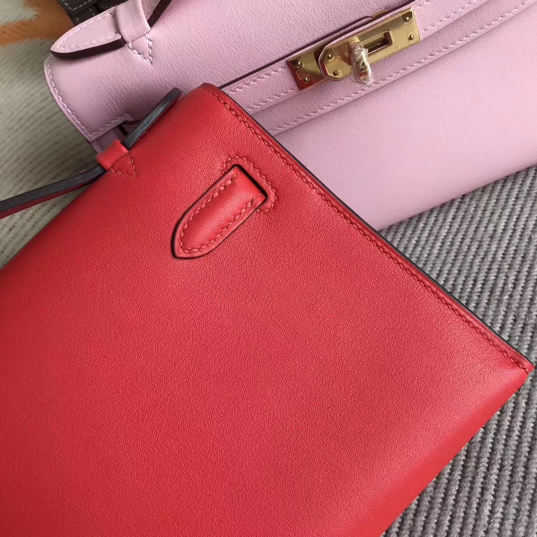 Pretty Hermes Swift Calfskin Minikelly Clutch Bag in S5 Rouge Tamato Gold Hardware