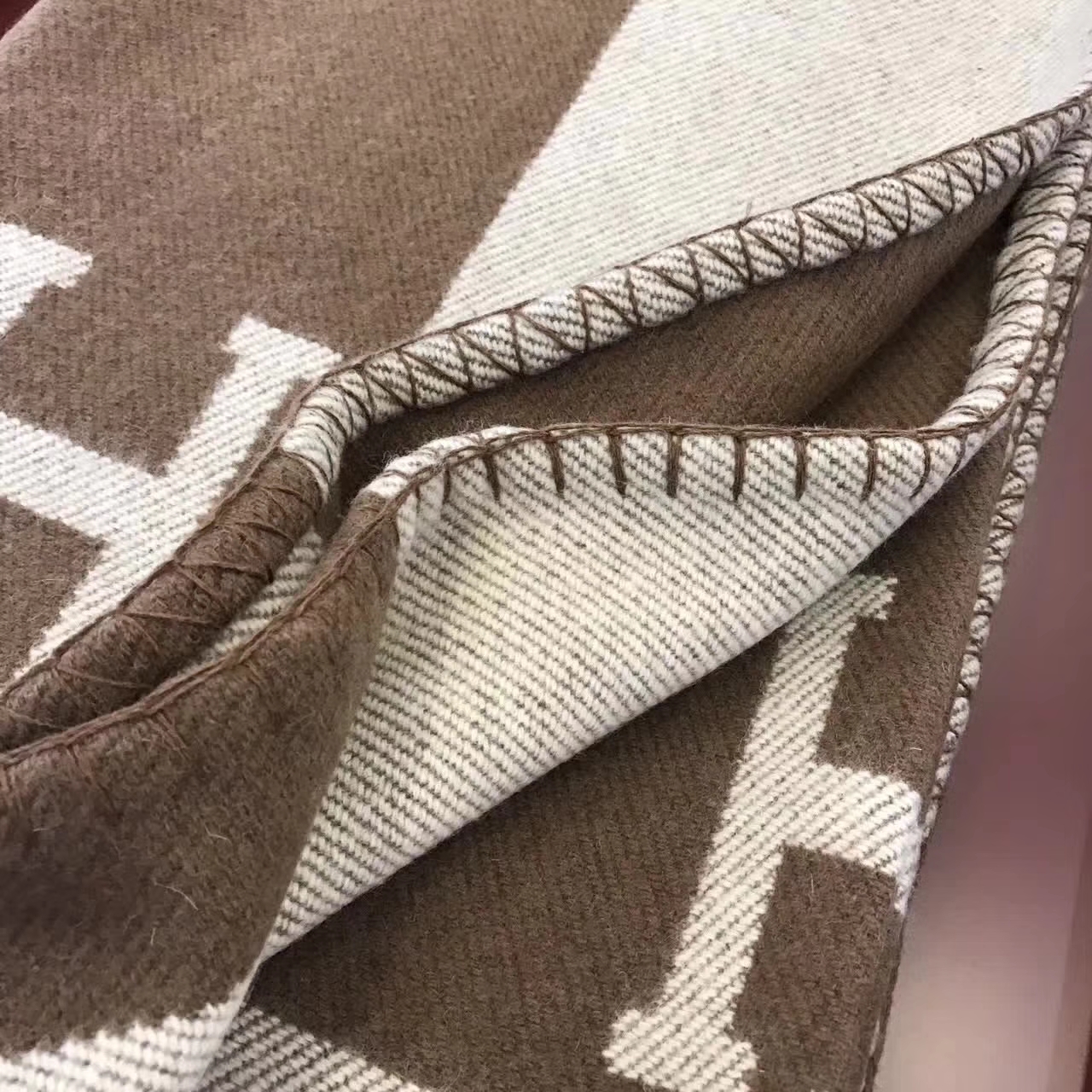 Discount Hermes Cashmere H Printing Blanket Scarf 140*160cm in Coffee