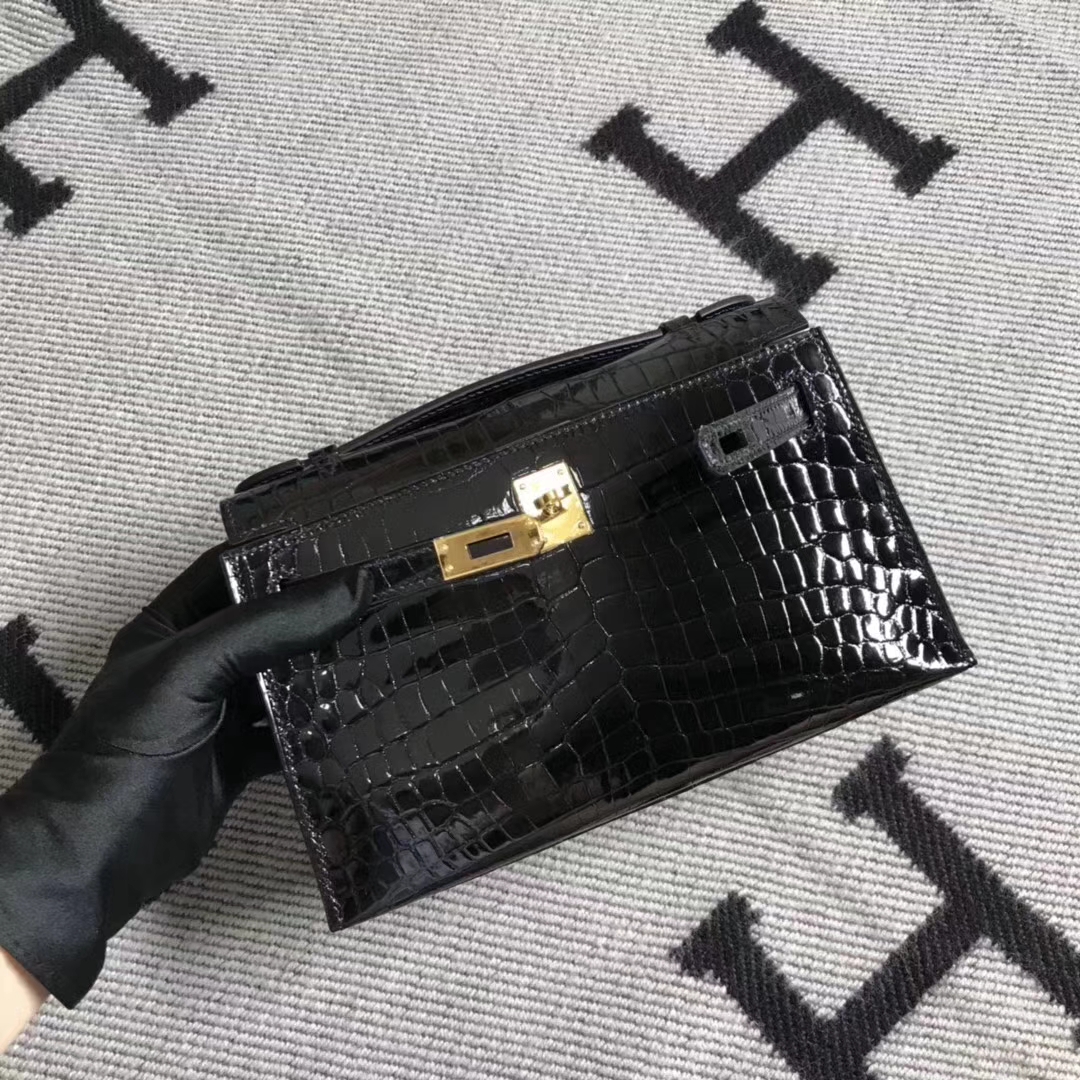 Sale Hermes Shiny Crocodile Leather Minikelly Pochette Bag in Black Gold Hardware