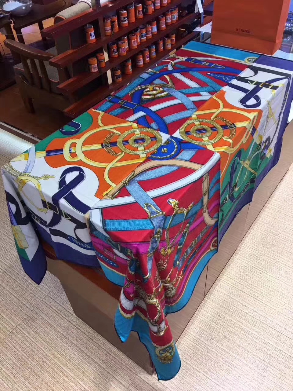 Fashion Hermes Grade-A Cashmere Women’s Scarf Cape Complete Package