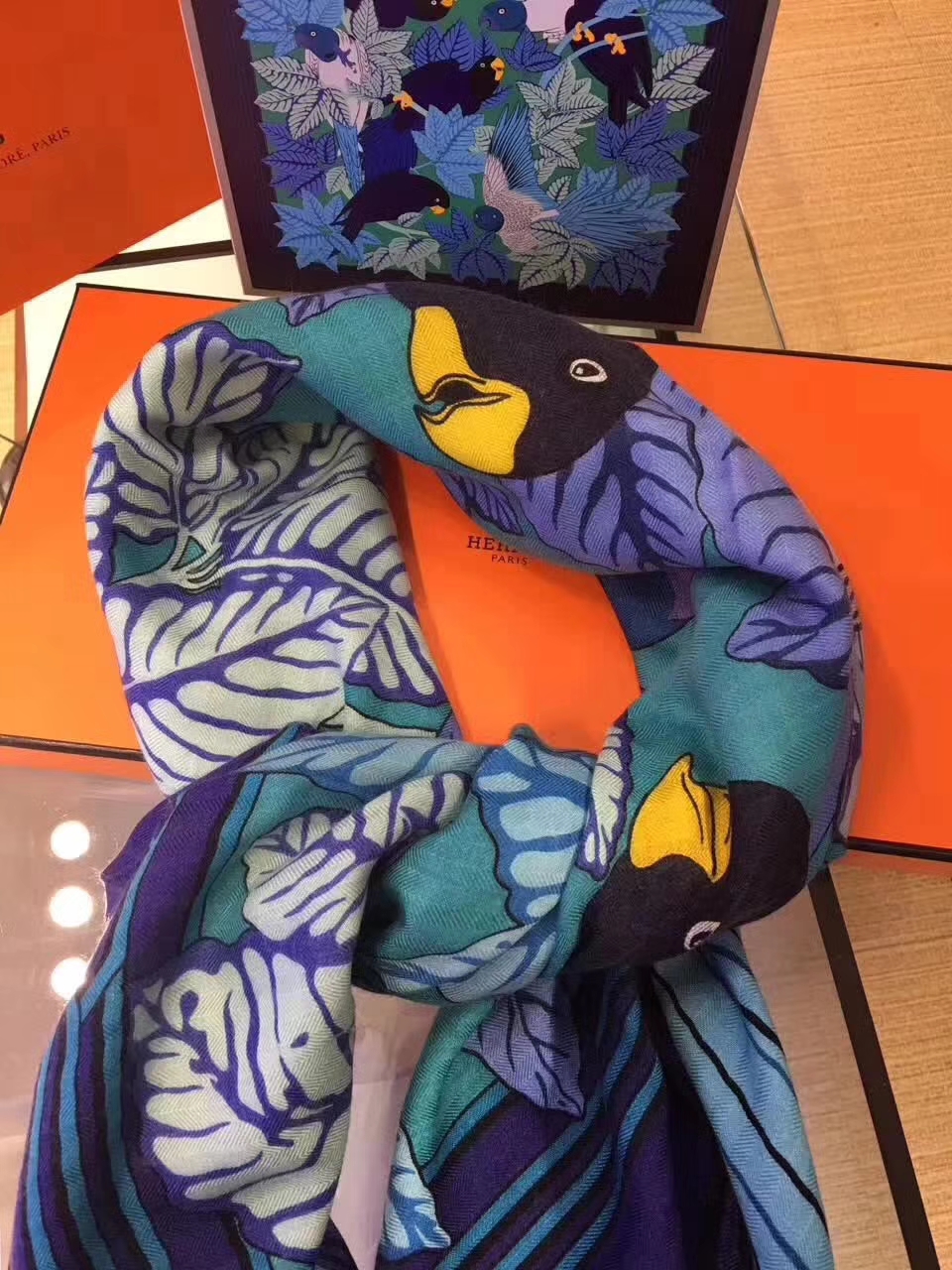 New Arrival Hermes Grade-A Cashmere Women&#8217;s Scarf Cape140*140CM