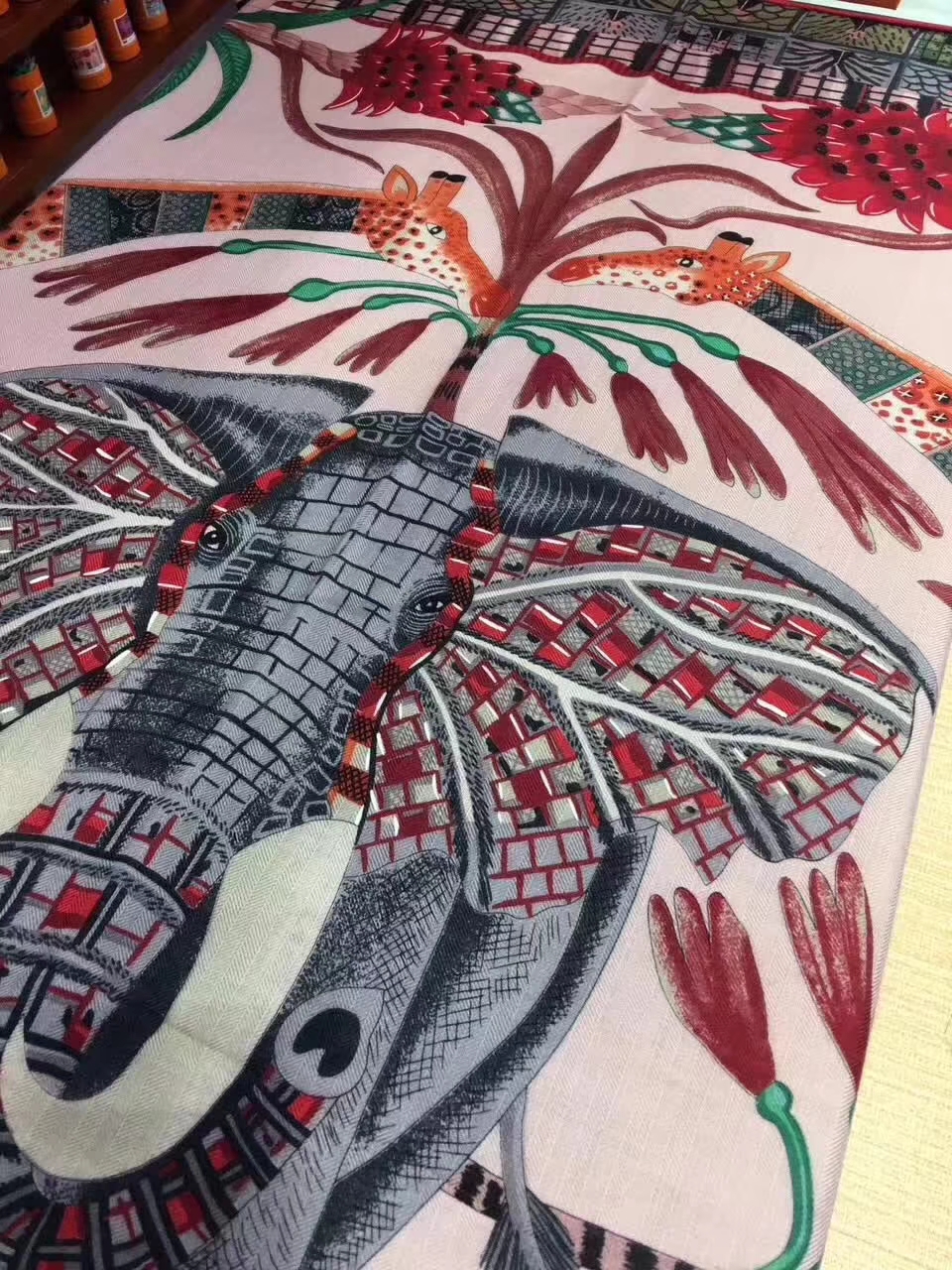 Wholesale Hermes Pink Cashmere Grade-A Women’s Scarf 140*140cm