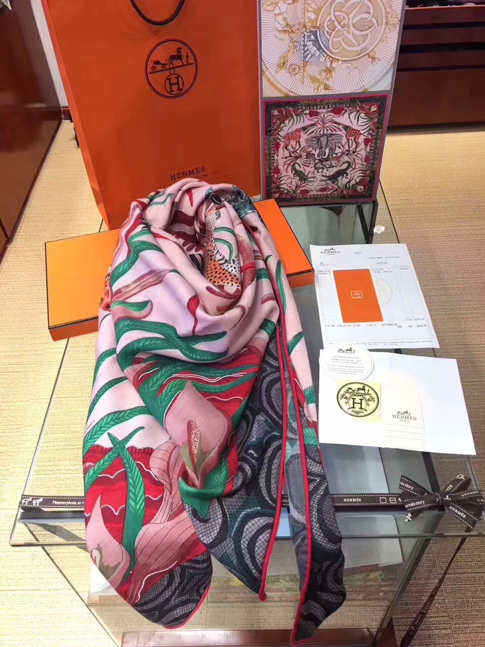 Wholesale Hermes Pink Cashmere Grade-A Women’s Scarf 140*140cm