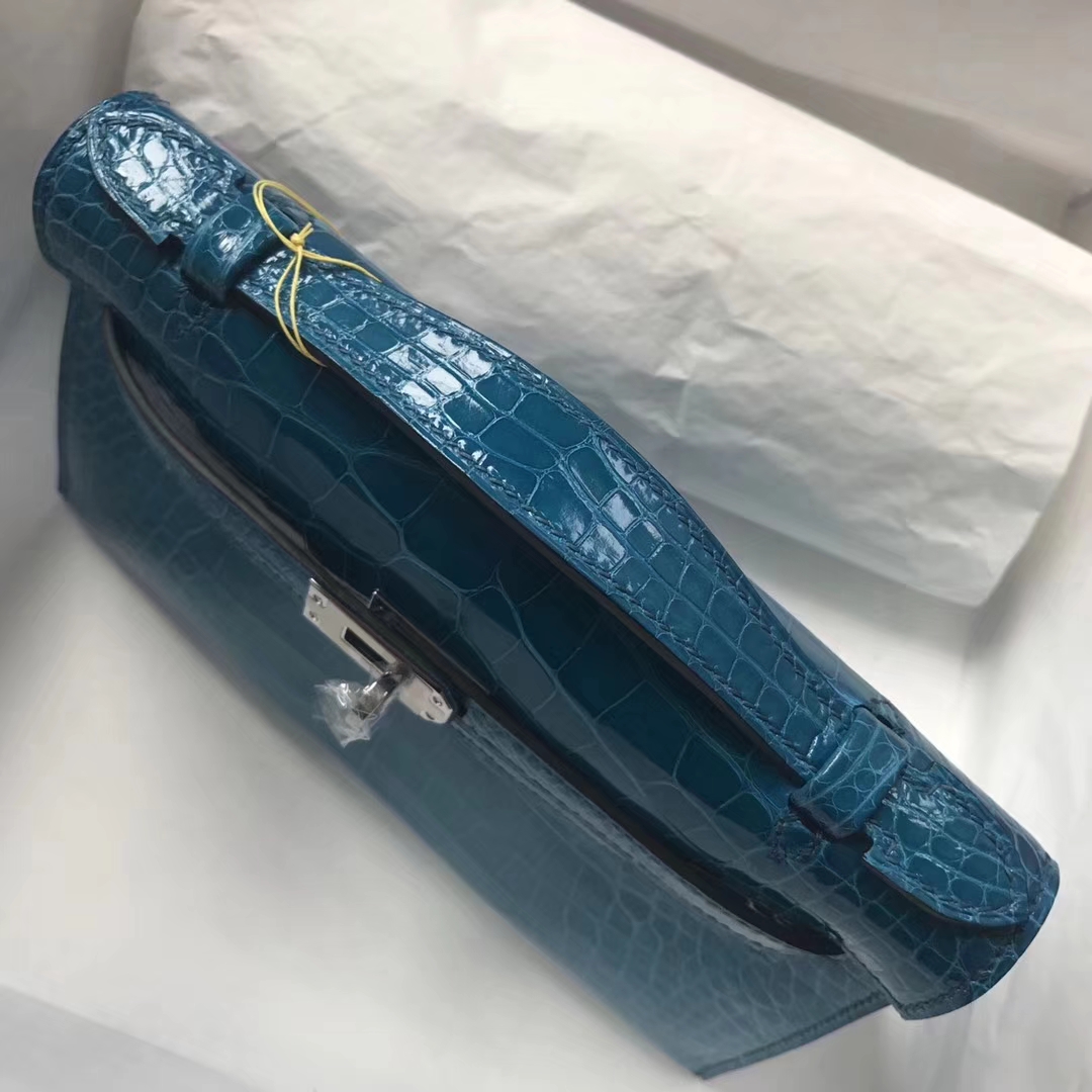 Hermes 7W Blue Izmir Shiny Crocodile Leather Minikelly Evening Bag Silver Hardware