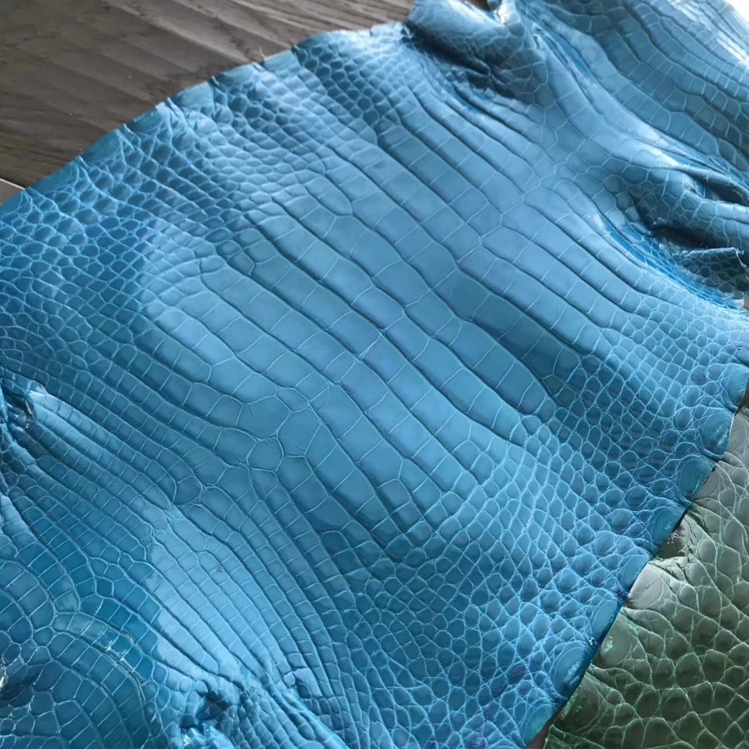 Luxury Hermes 7W Blue Izmir Shiny Crocodile Leather Can Order Constance/Minikelly Bag