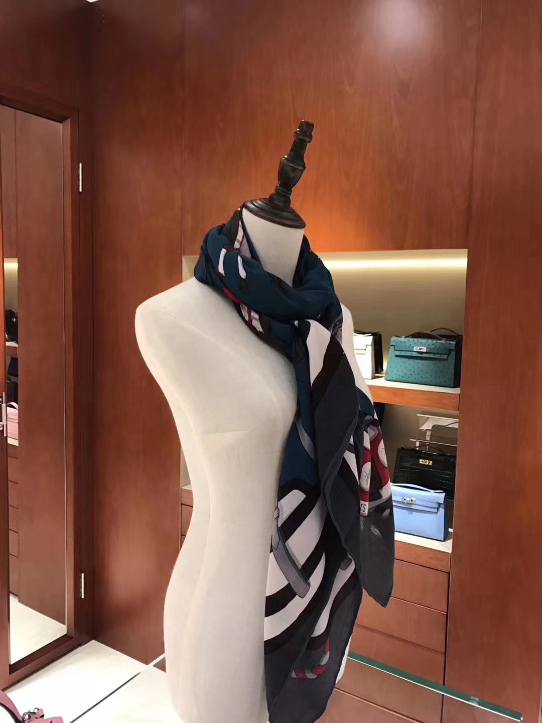 High Quality Hermes Cashmere Scarf Cape in Navy Blue 140*140cm Complete Package