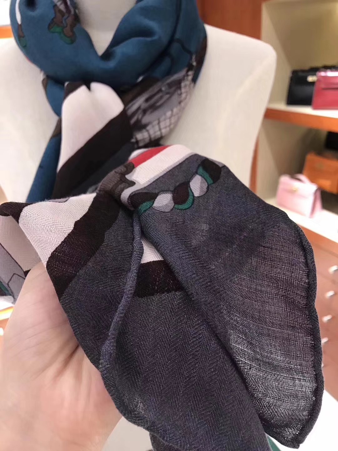 High Quality Hermes Cashmere Scarf Cape in Navy Blue 140*140cm Complete Package