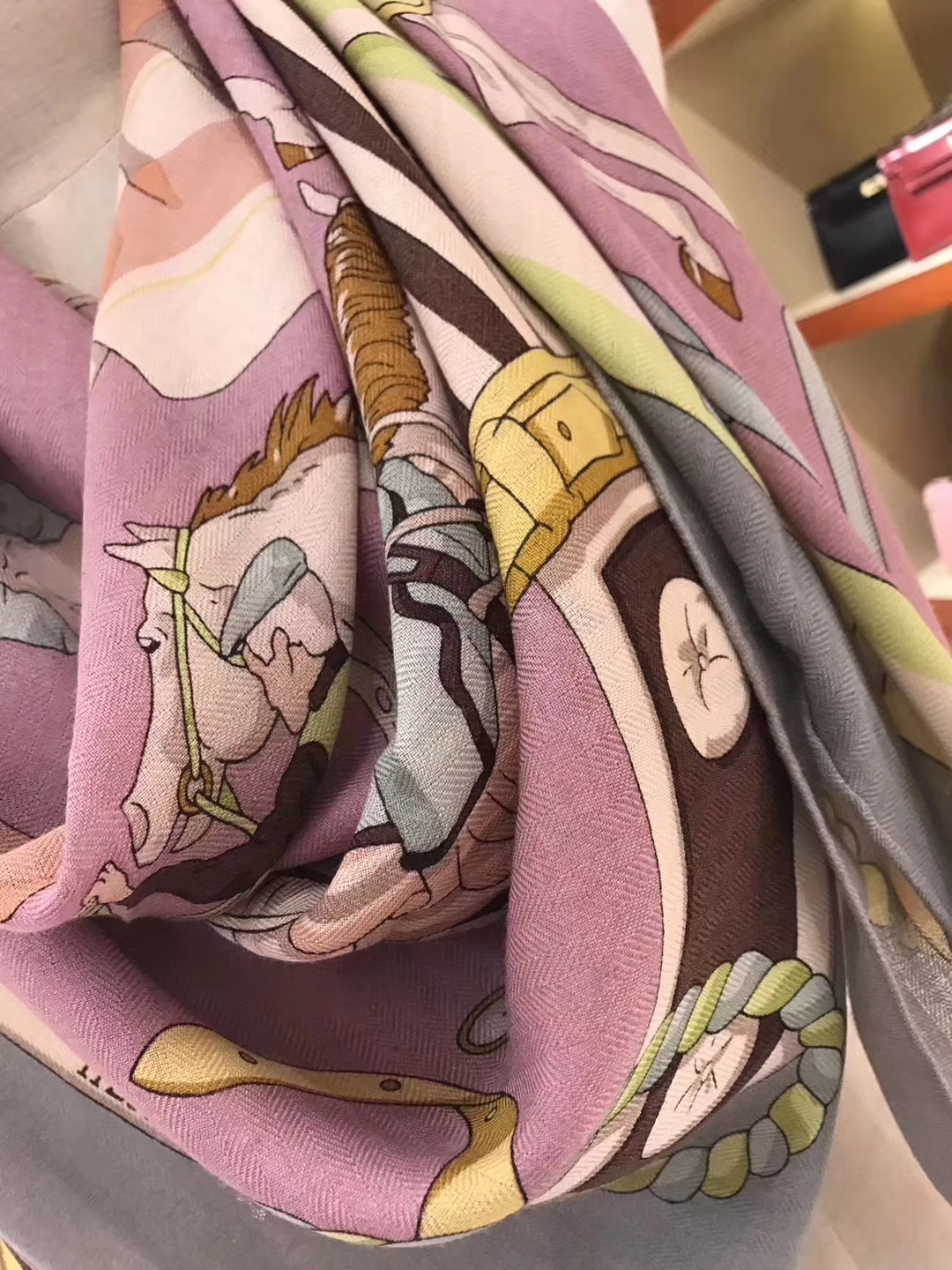 Discount Hermes Grade-A Pink Cashmere Women’s Silk Scarf 140*140cm