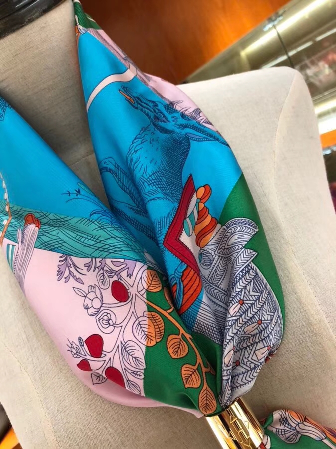 Fashion Hermes Top Quality Silk Scarf《Amazing Animals》in Orange90*90cm