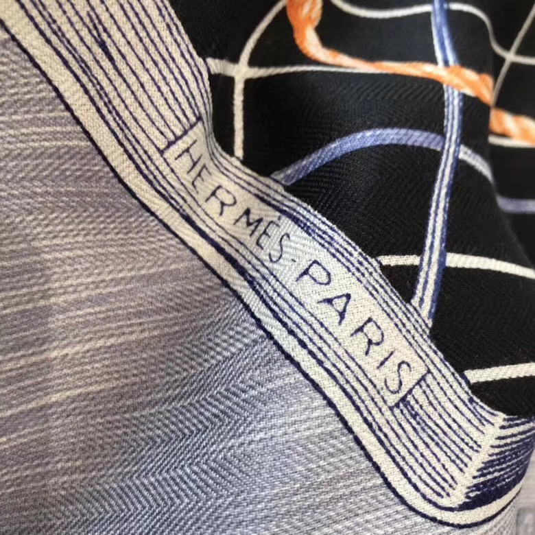 New Hermes 2018 Autumn Cashmere Silk Women’s Scarf in Blue Jean 140*140cm