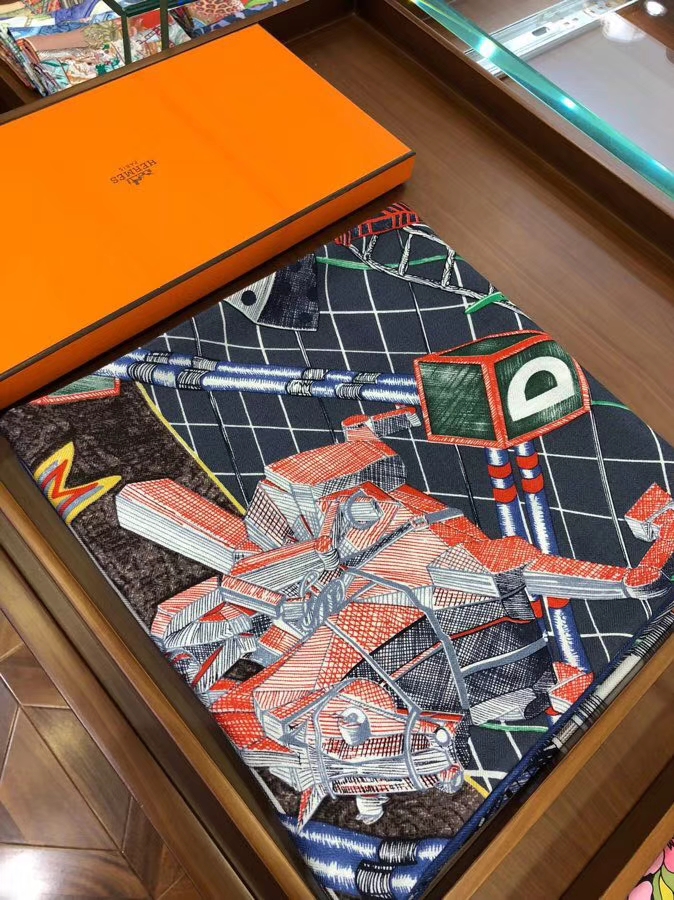 New Hermes 2018 Autumn Cashmere Silk Women’s Scarf in Blue Jean 140*140cm