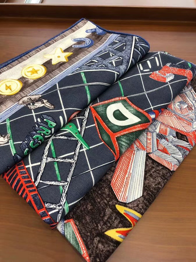 New Hermes 2018 Autumn Cashmere Silk Women’s Scarf in Blue Jean 140*140cm