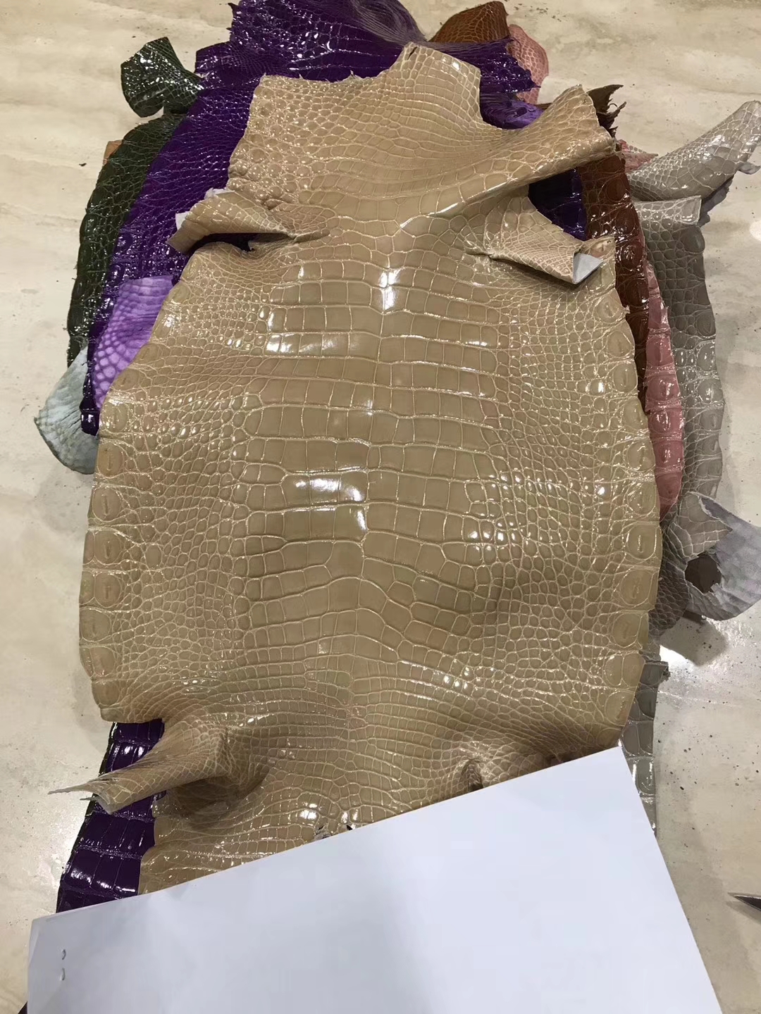 Sale Hermes Alligator Shiny Crocodile Leather Suit For Small Bag