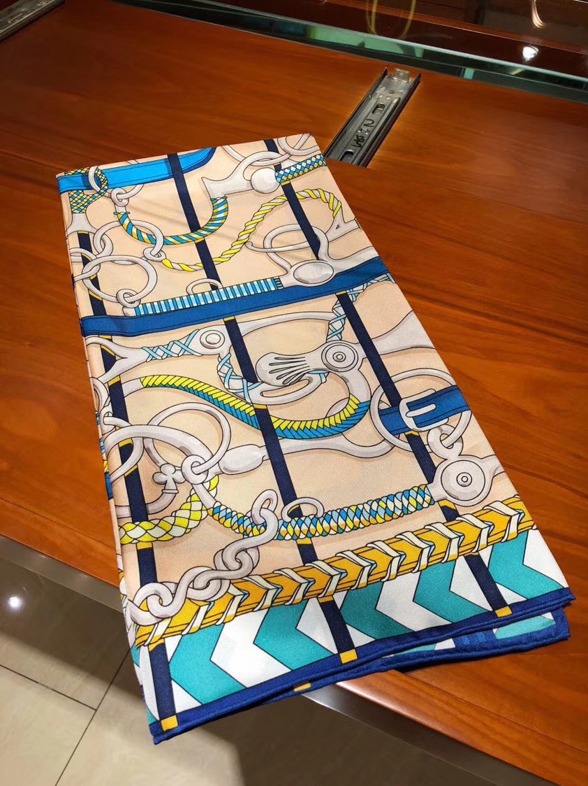 New Hermes 2018 Autumn Silk Scarf90*90CM 100%Silk in Pink