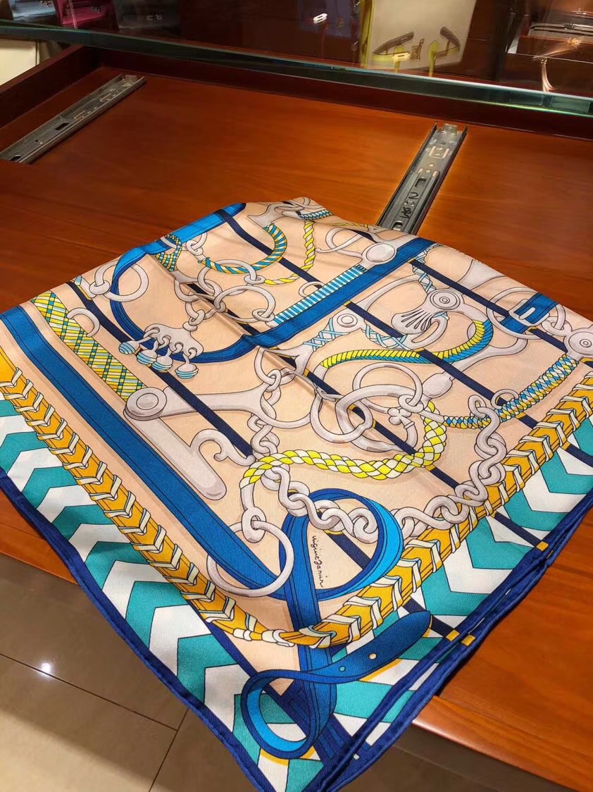 New Hermes 2018 Autumn Silk Scarf90*90CM 100%Silk in Pink