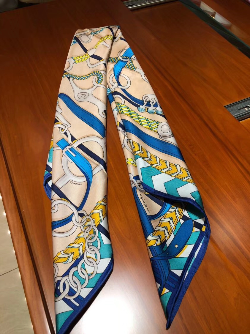 New Hermes 2018 Autumn Silk Scarf90*90CM 100%Silk in Pink