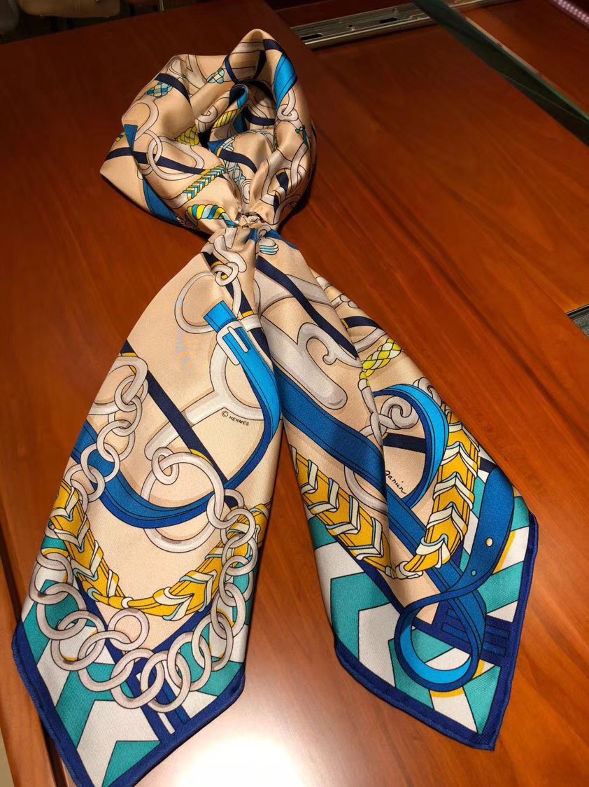 New Hermes 2018 Autumn Silk Scarf90*90CM 100%Silk in Pink