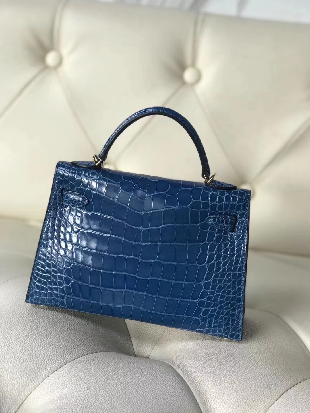 Luxury Hermes 7Q Mykonos Blue Shiny Crocodile Minikelly-2 Clutch Bag Gold Hardware