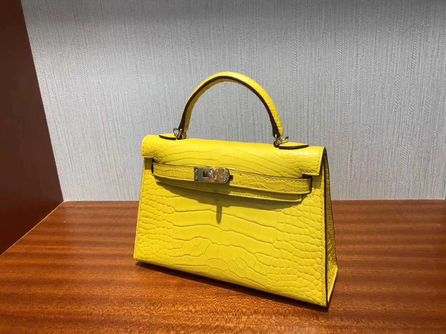 Discount Hermes 9D Ambre Yellow Matt Crocodile Leather Minikelly-2 Evening Bag