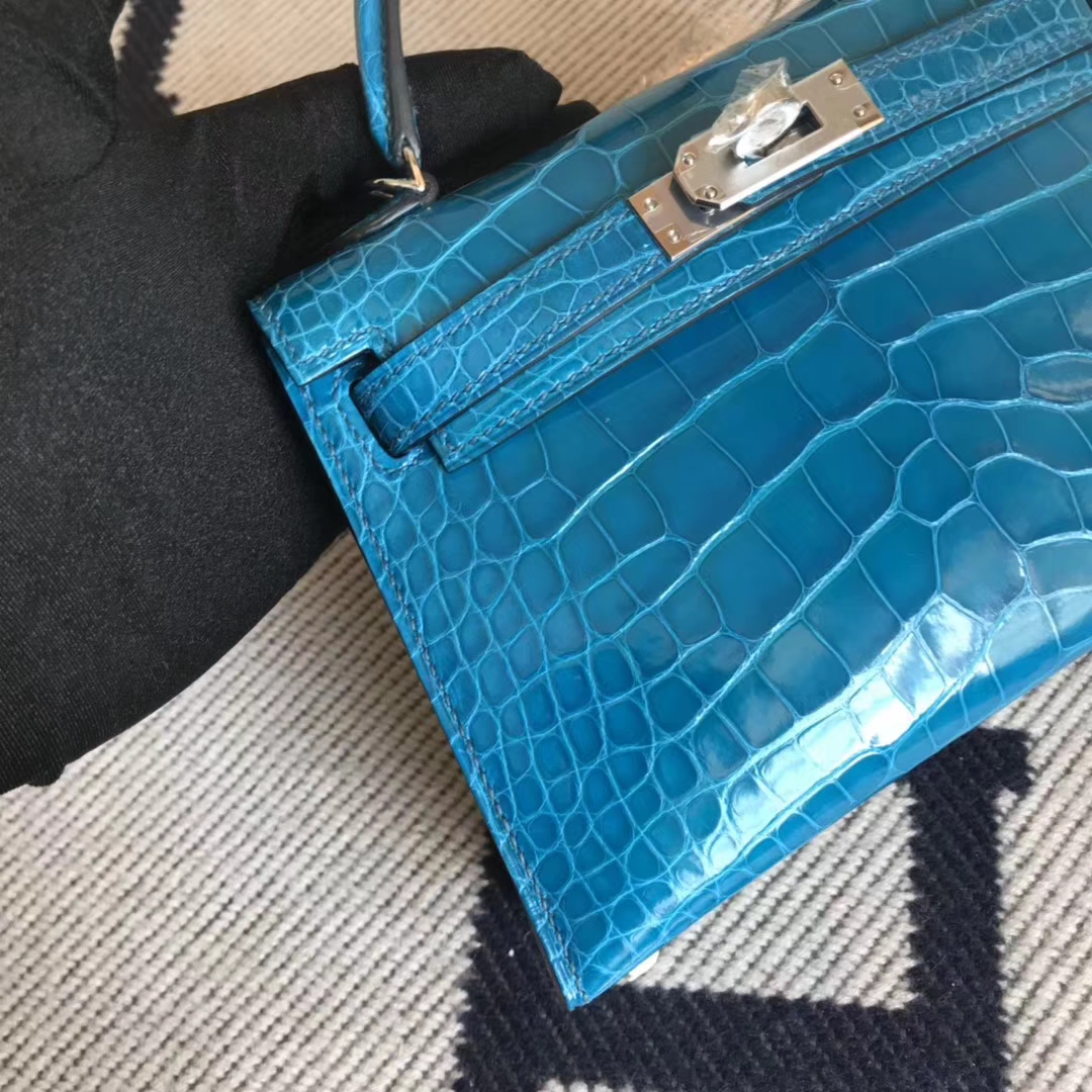 Elegant Hermes 7W Blue Izmir Shiny Crocodile Minikelly-2 Clutch Bag Silver Hardware