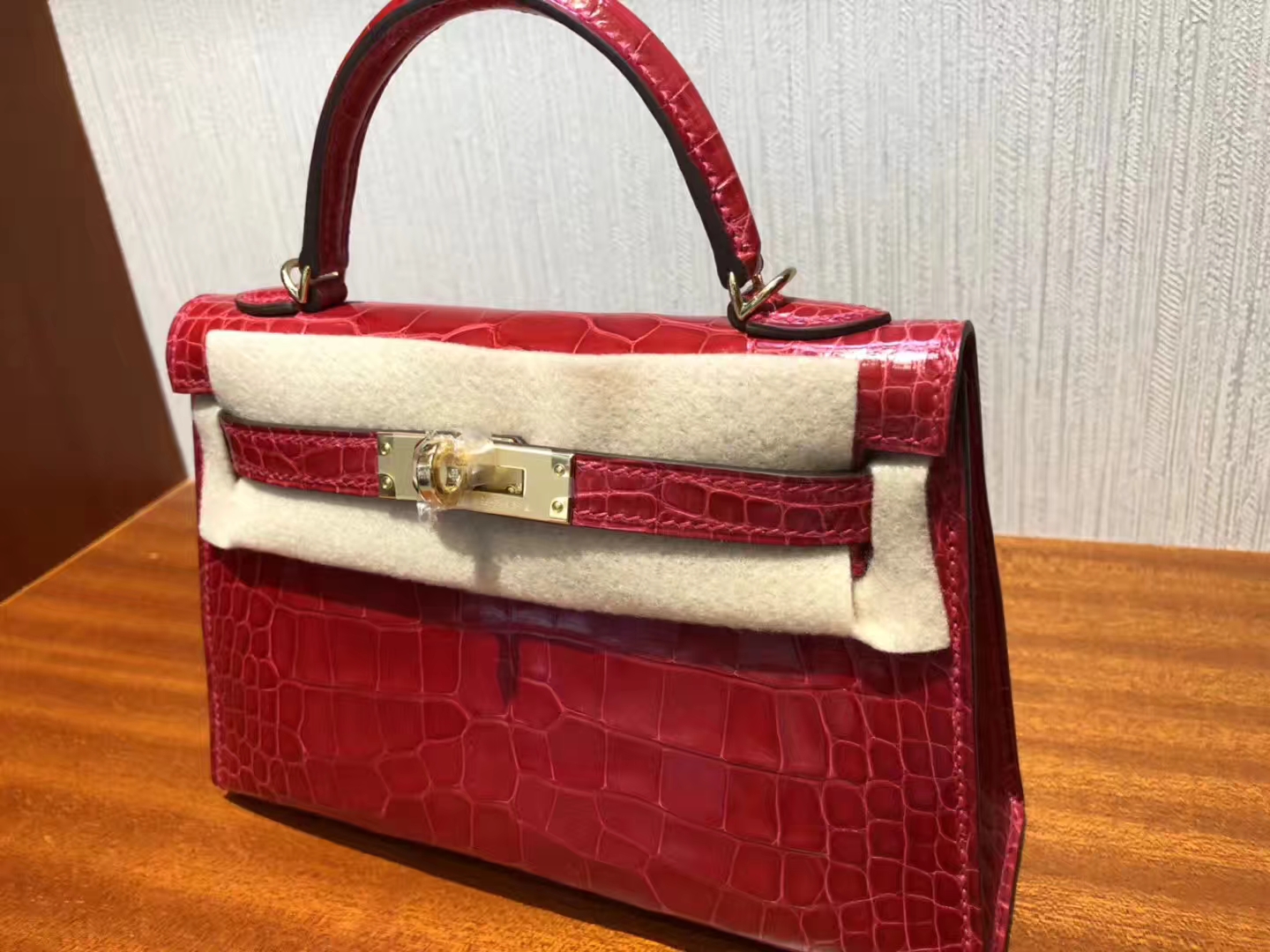 Wholesale Hermes CK95 Braise Shiny Crocodile Leather Minikelly-2 Evening Bag