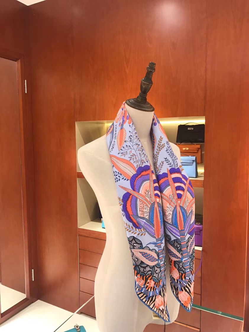 Discount Hermes Blue Real Silk Classic Printed Women’s Square Scarf 90*90CM