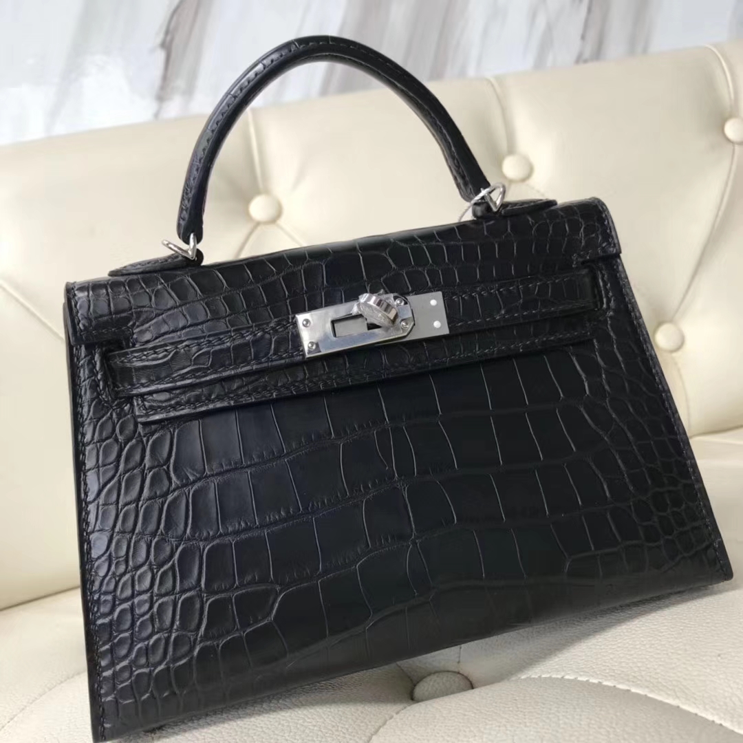 Elegant Hermes CK89 Black Alligator Matt Crocodile Minikelly-2 Clutch Bag Silver Hardware