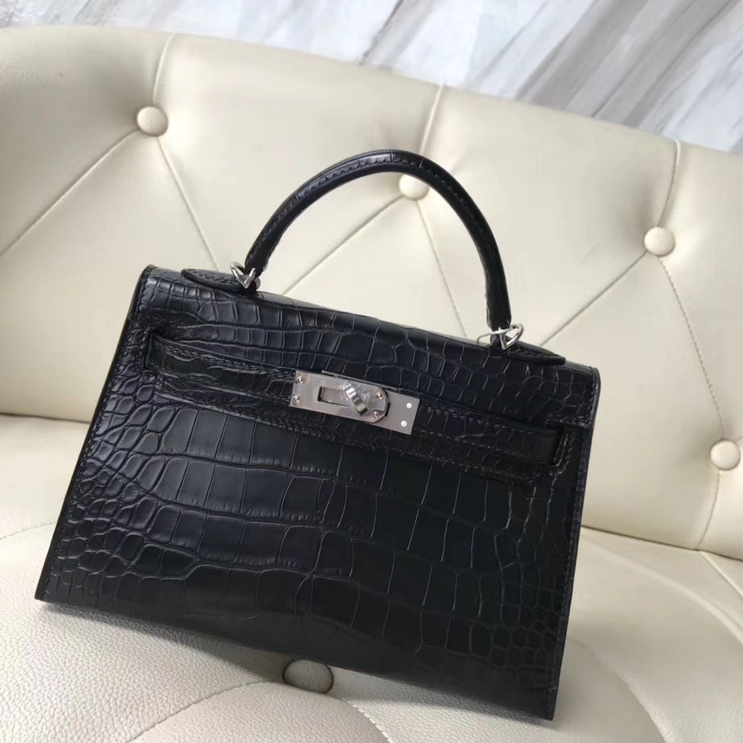 Elegant Hermes CK89 Black Alligator Matt Crocodile Minikelly-2 Clutch Bag Silver Hardware