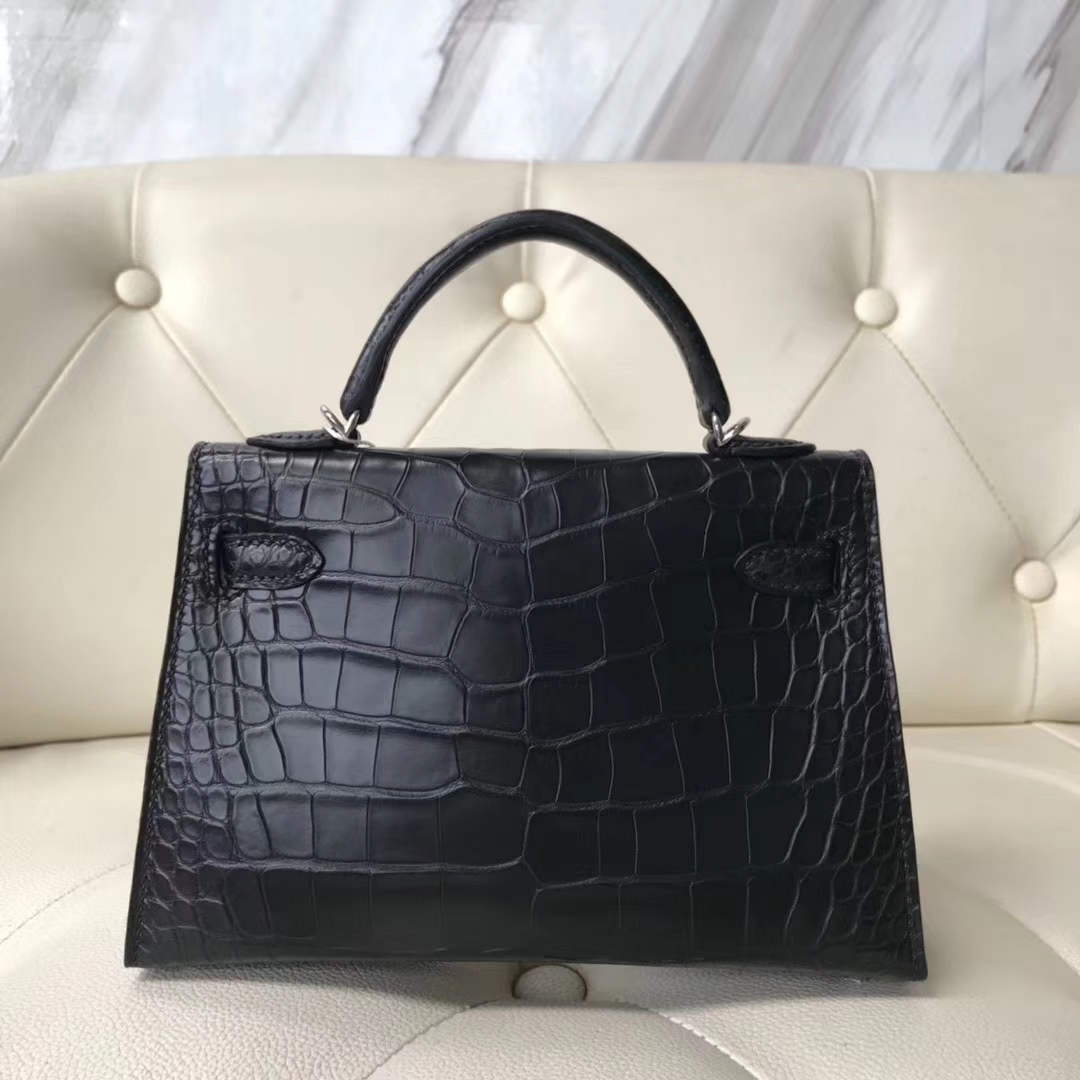 Elegant Hermes CK89 Black Alligator Matt Crocodile Minikelly-2 Clutch Bag Silver Hardware