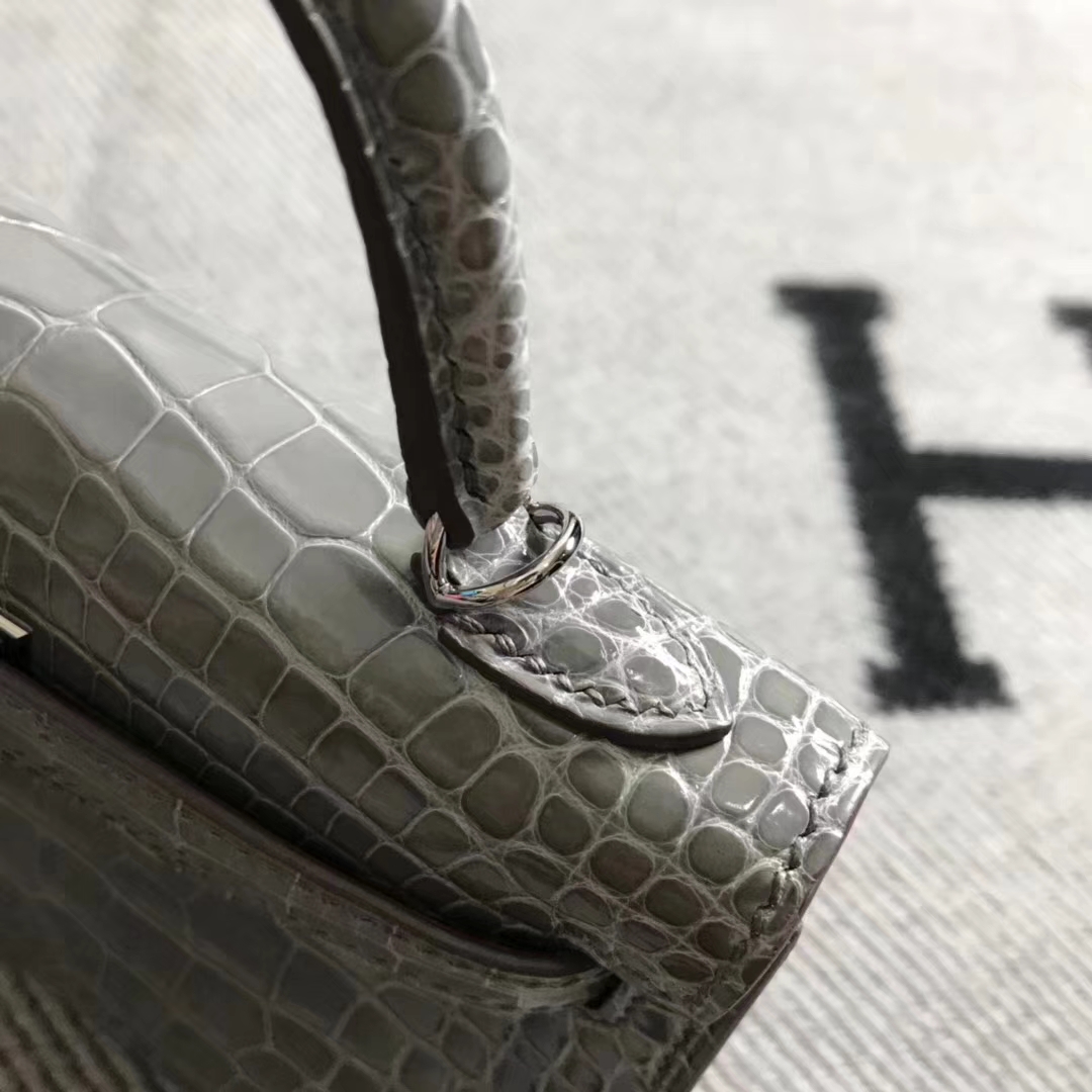 Discount Hermes Minikelly-2 Evening Clutch in Gris Tourterelle Shiny Crocodile Silver Hardware