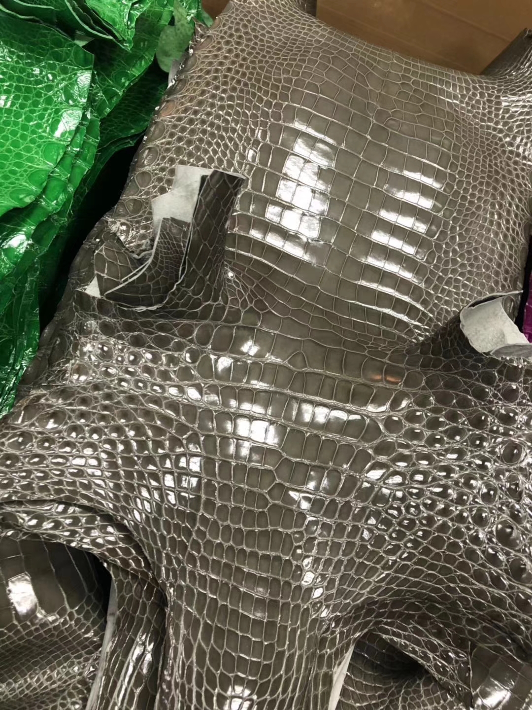 New Arrival Hermes CK81 Etoupe Grey Shiny Crocodile Leather Can Order Minikelly Bag