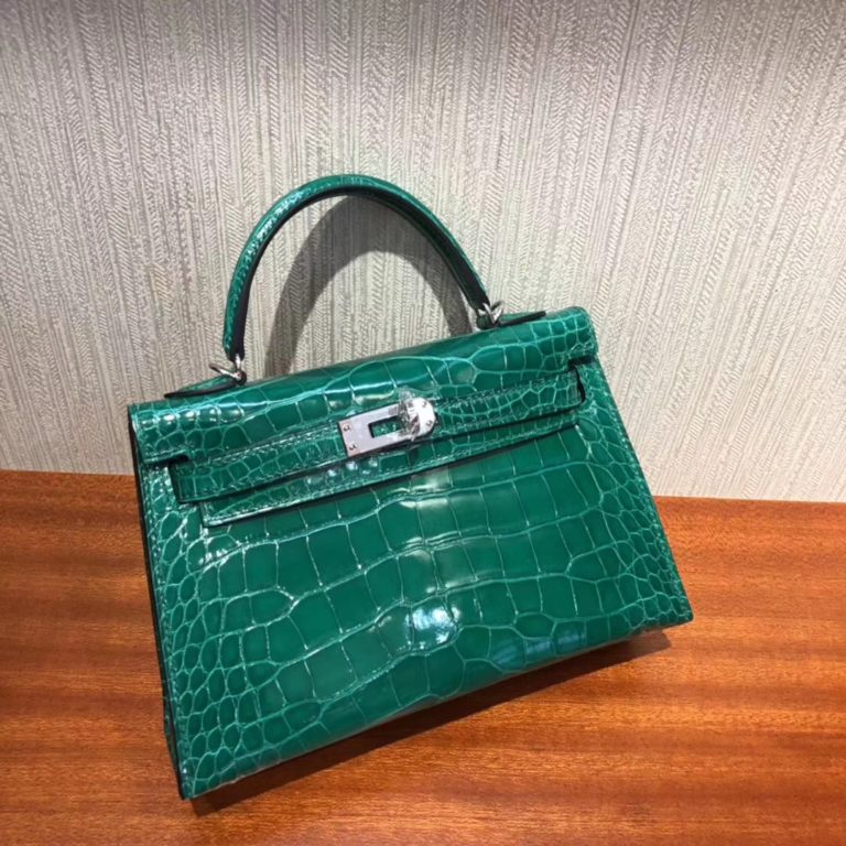 Hermes 6Q Vert Emerald Shiny Crocodile Minikelly-2 Clutch Bag Silver Hardware