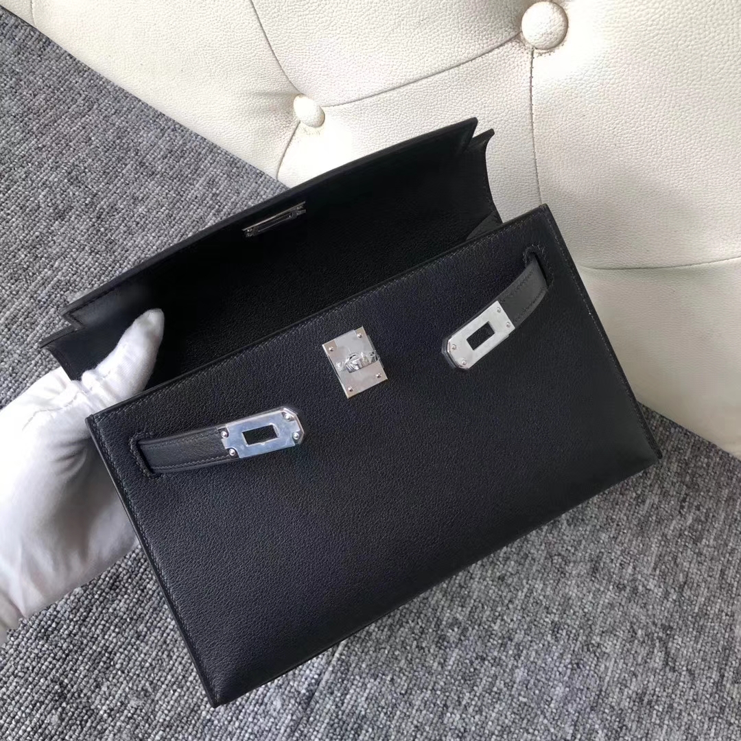 Stock Hermes Swift Calf Minikelly22CM Clutch Bag in CK89 Noir Silver Hardware