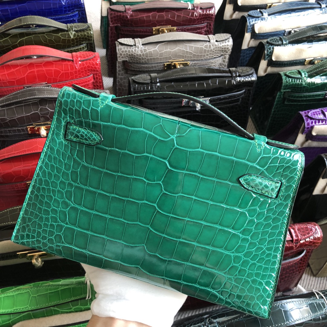 Stock Hermes Shiny Crocodile Minikelly Evening Bag22CM in 6Q Vert Emerald Silver Hardware