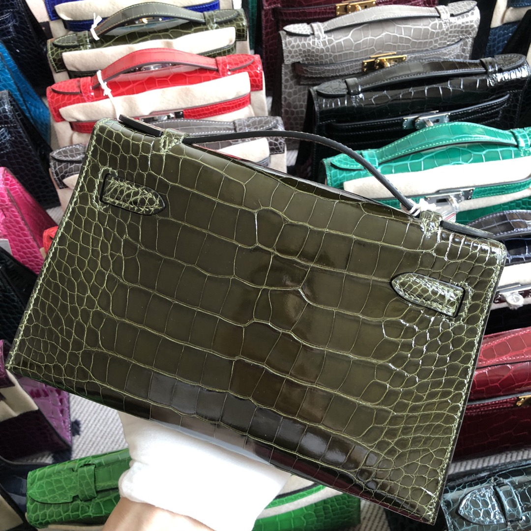 Stock Hermes Shiny Crocodile Minikelly22CM in 6H Olive Green Gold/Silver Hardware
