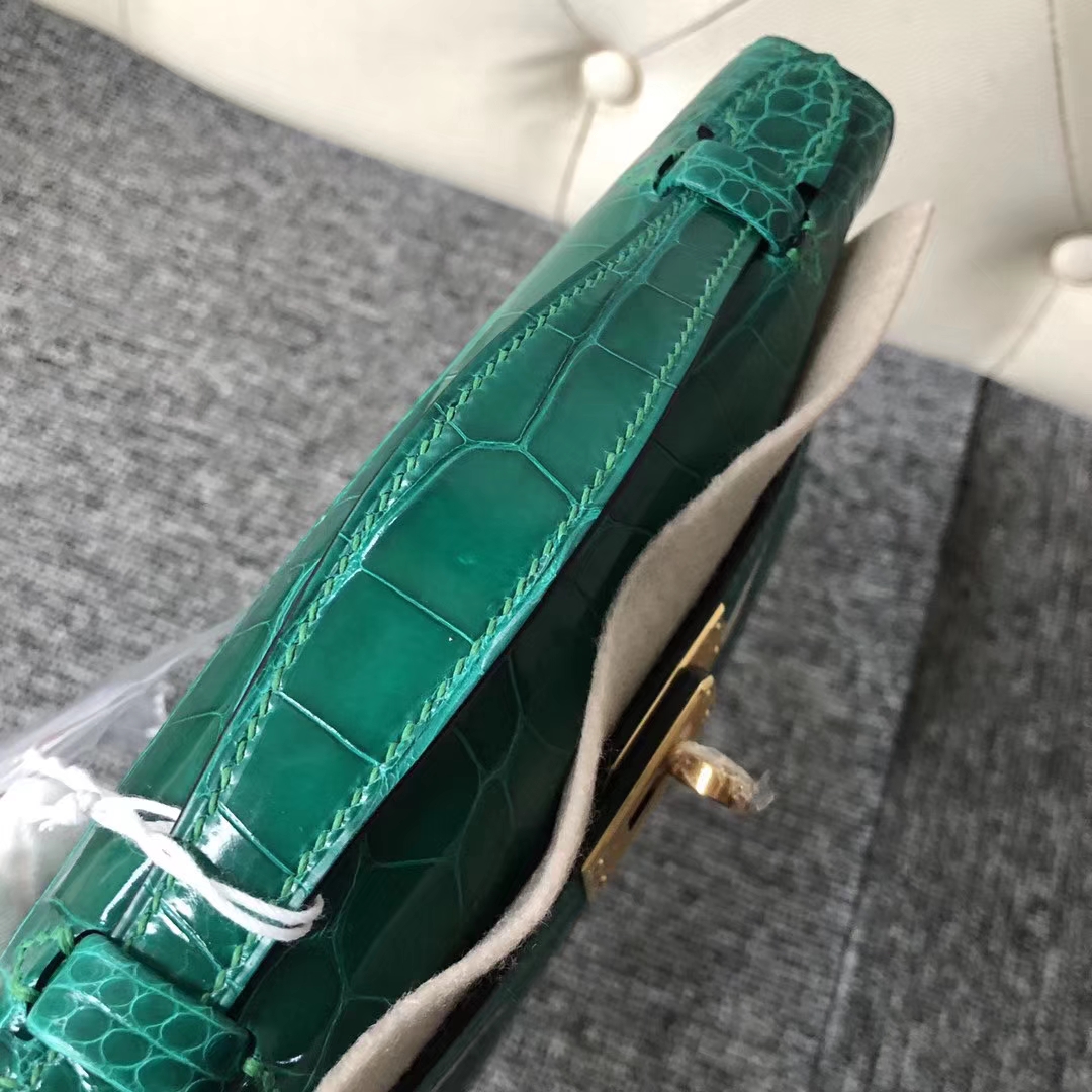 Customize Hermes 6Q Vert Emeral Shiny Crocodile Minikelly Clutch Bag Gold Hardware