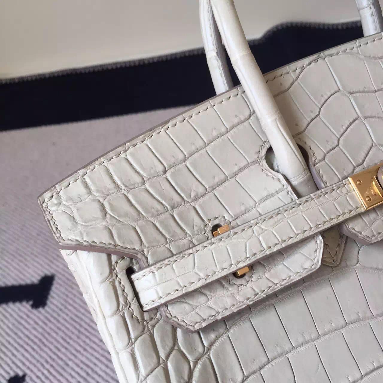 Sale Hermes Crocodile matt Leather Birkin Bag 25cm in 8L Beton