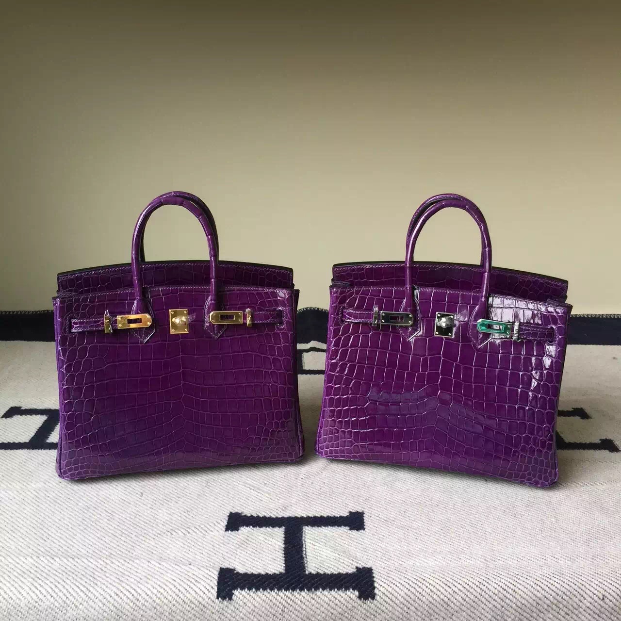 On Sale Hermes Grape Purple Crocodile Shiny Leather Birkin Bag 25cm