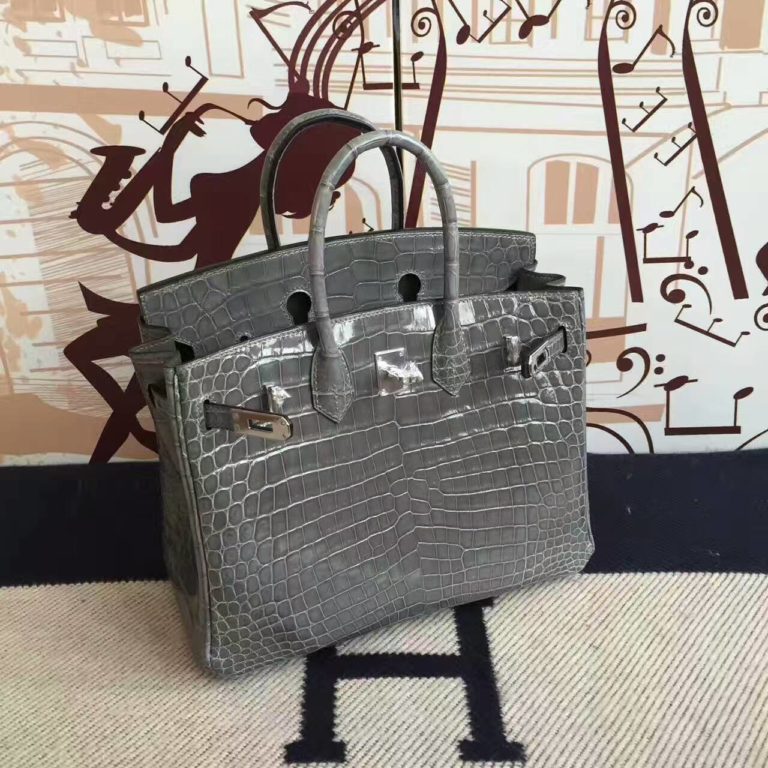 Hermes 8M Gris Paris Crocodile Shiny Leather Birkin Bag  25cm