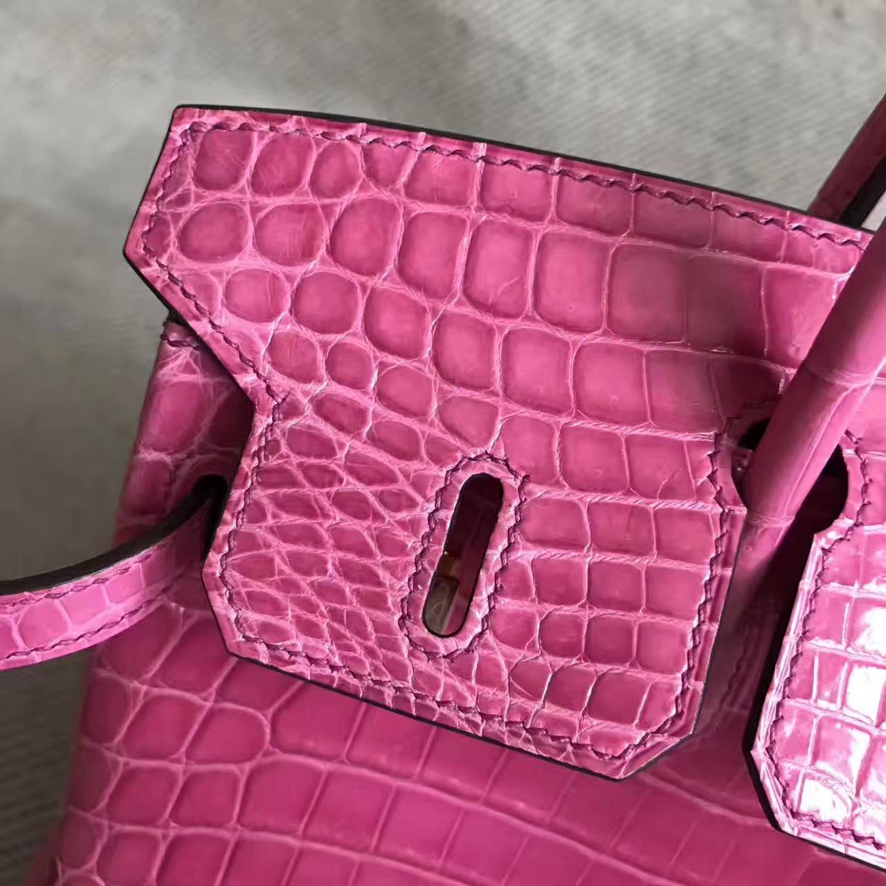 Luxury Hermes Shiny Crocodile Leather Birkin Bag 25cm in 5E Hot Pink