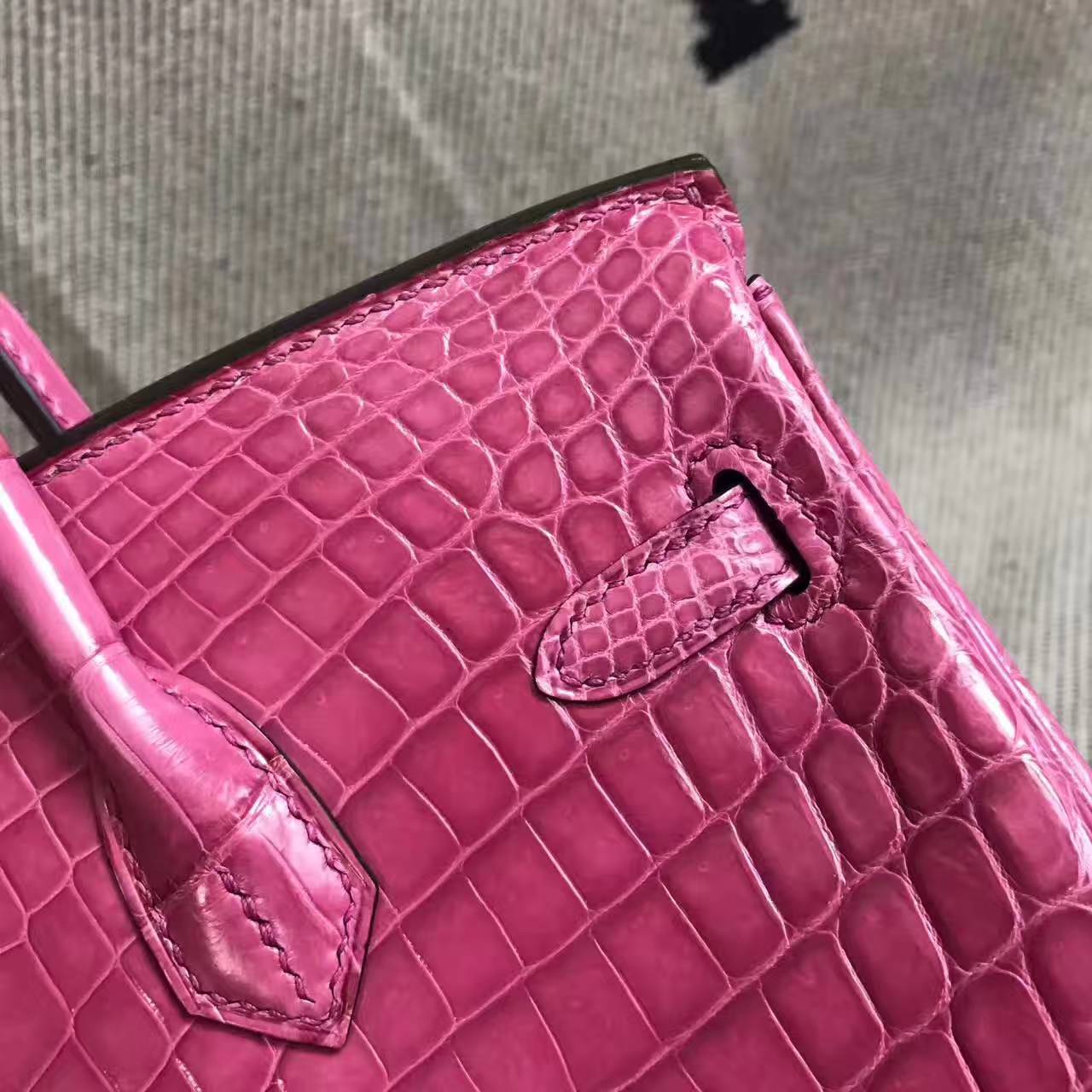 Luxury Hermes Shiny Crocodile Leather Birkin Bag 25cm in 5E Hot Pink