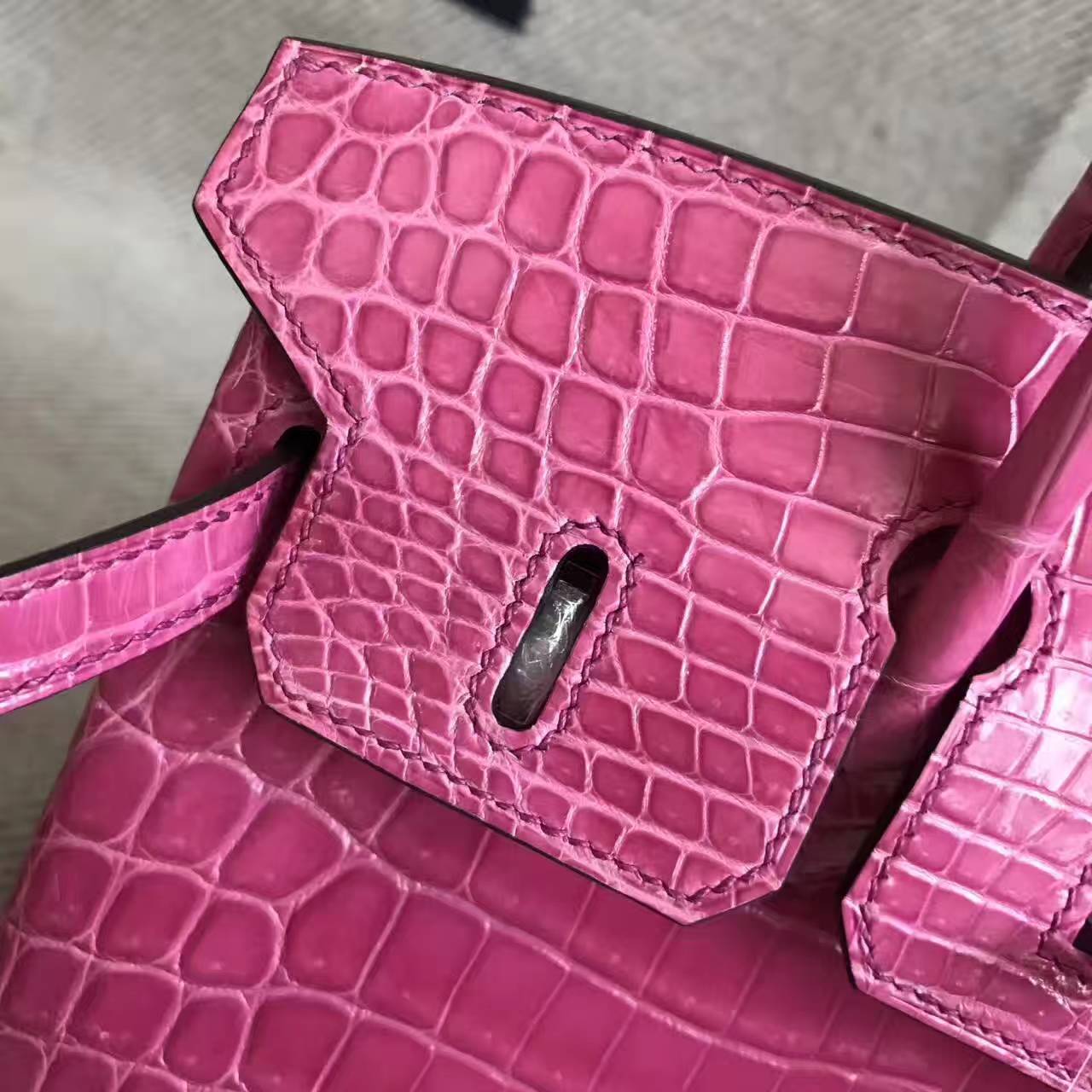 Luxury Hermes Shiny Crocodile Leather Birkin Bag 25cm in 5E Hot Pink