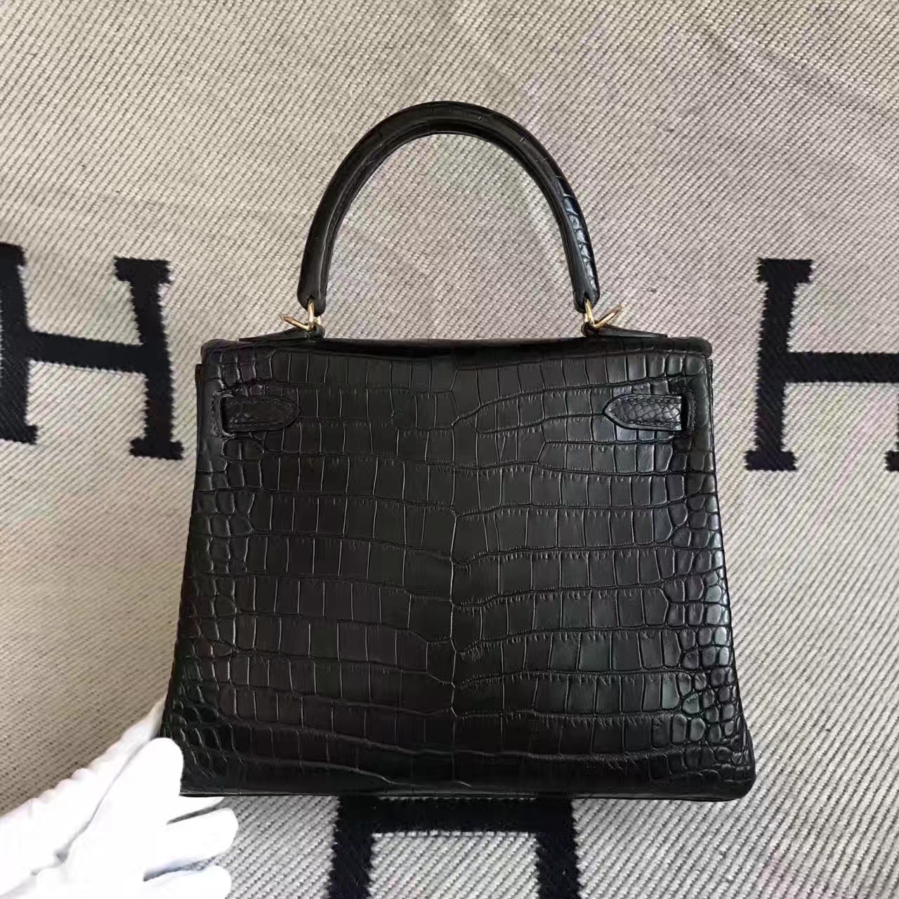 High Quality Hermes Kelly Bag 25CM in CK89 Black Porosus Matt Leather