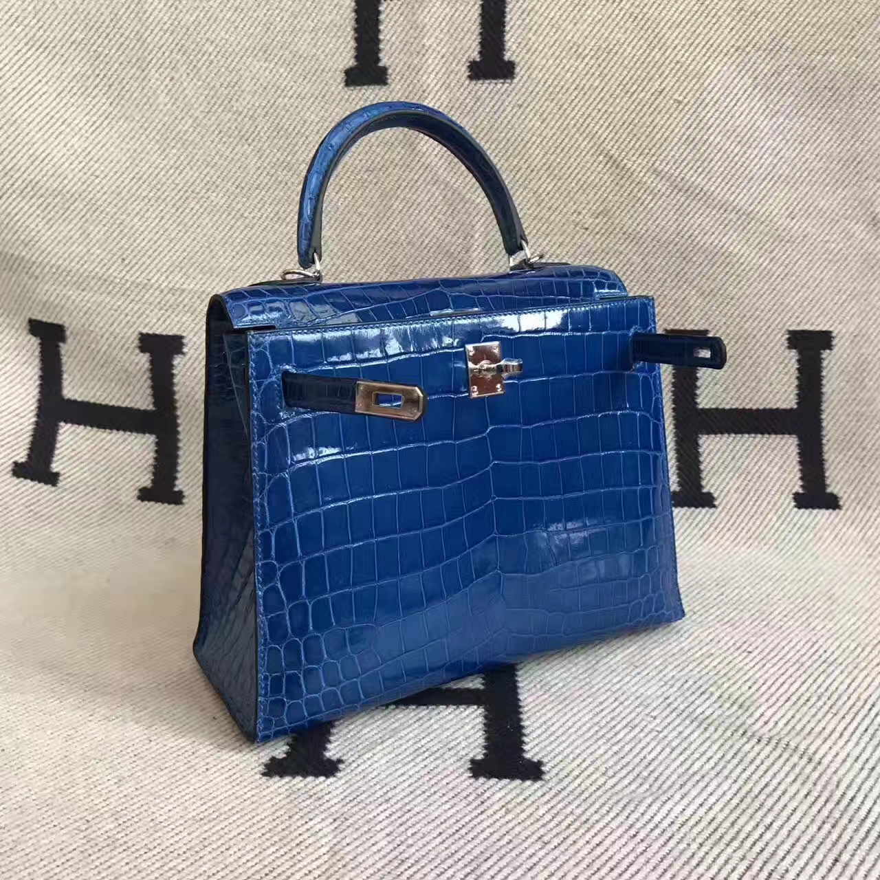 Noble Hermes 7Q Mykonos Blue Crocodile Shiny Leather Sellier Kelly Bag 25cm