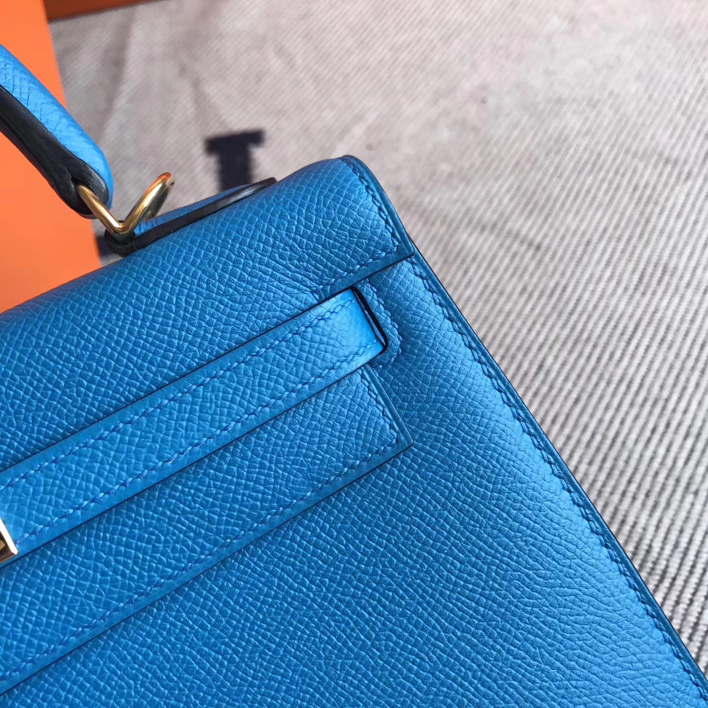 Elegant Hermes B3 Tanzania Blue Epsom Leather Kelly25cm Handbag Gold Hardware