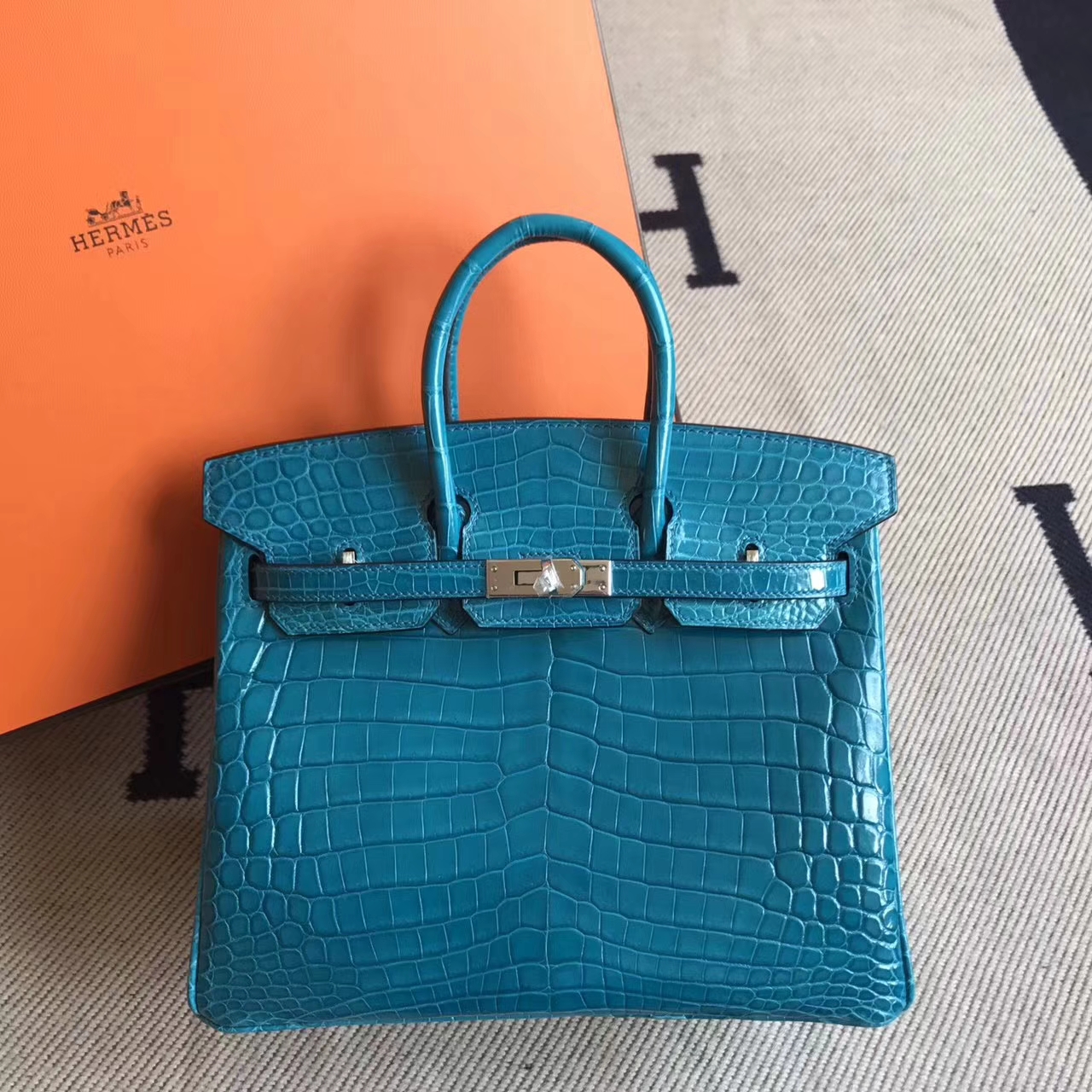 New Hermes 7W Blue Izmir Crocodile Shiny Leather Birkin25cm Bag Silver Hardware
