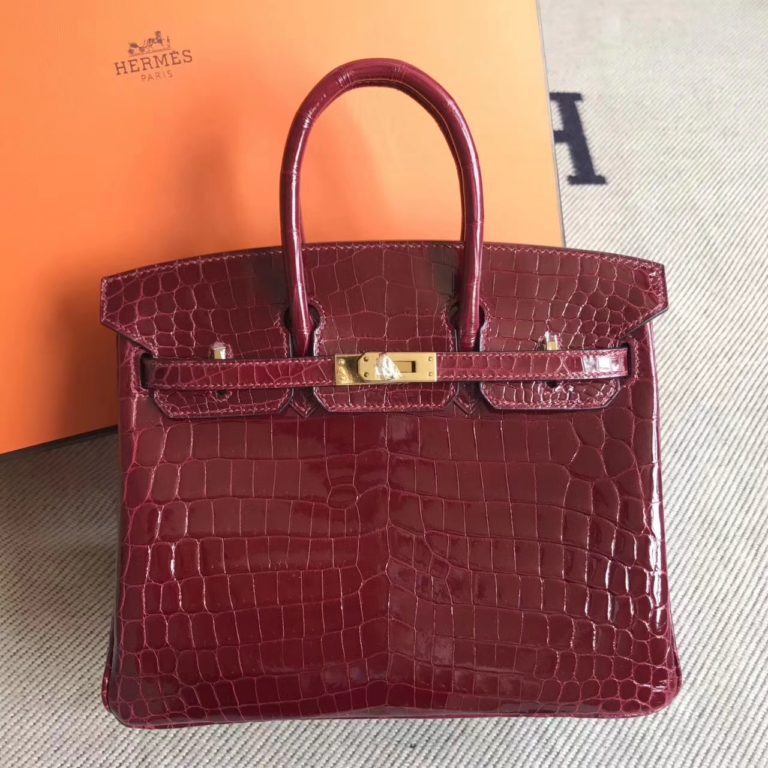 Hermes Crocodile Shiny Leather Birkin Bag 25cm in F5 Bourgogne Red