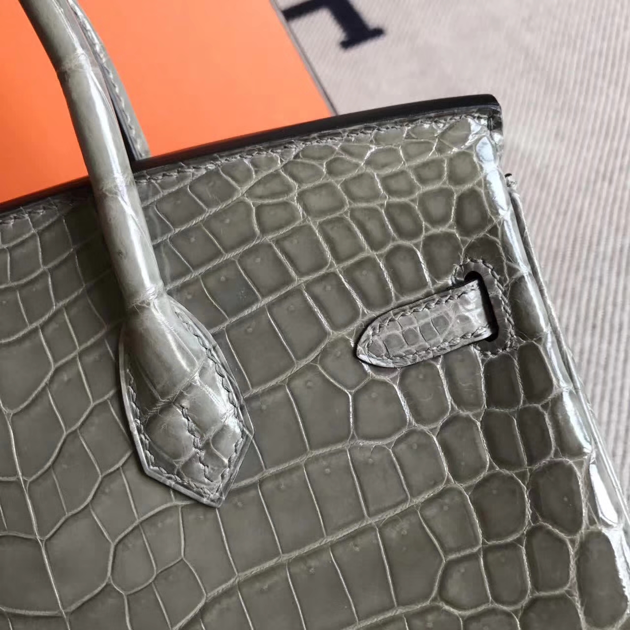 Sale Hermes C81 Gris Tourterelle Crocodile Shiny Leather Birkin Bag25cm Silver Hardware