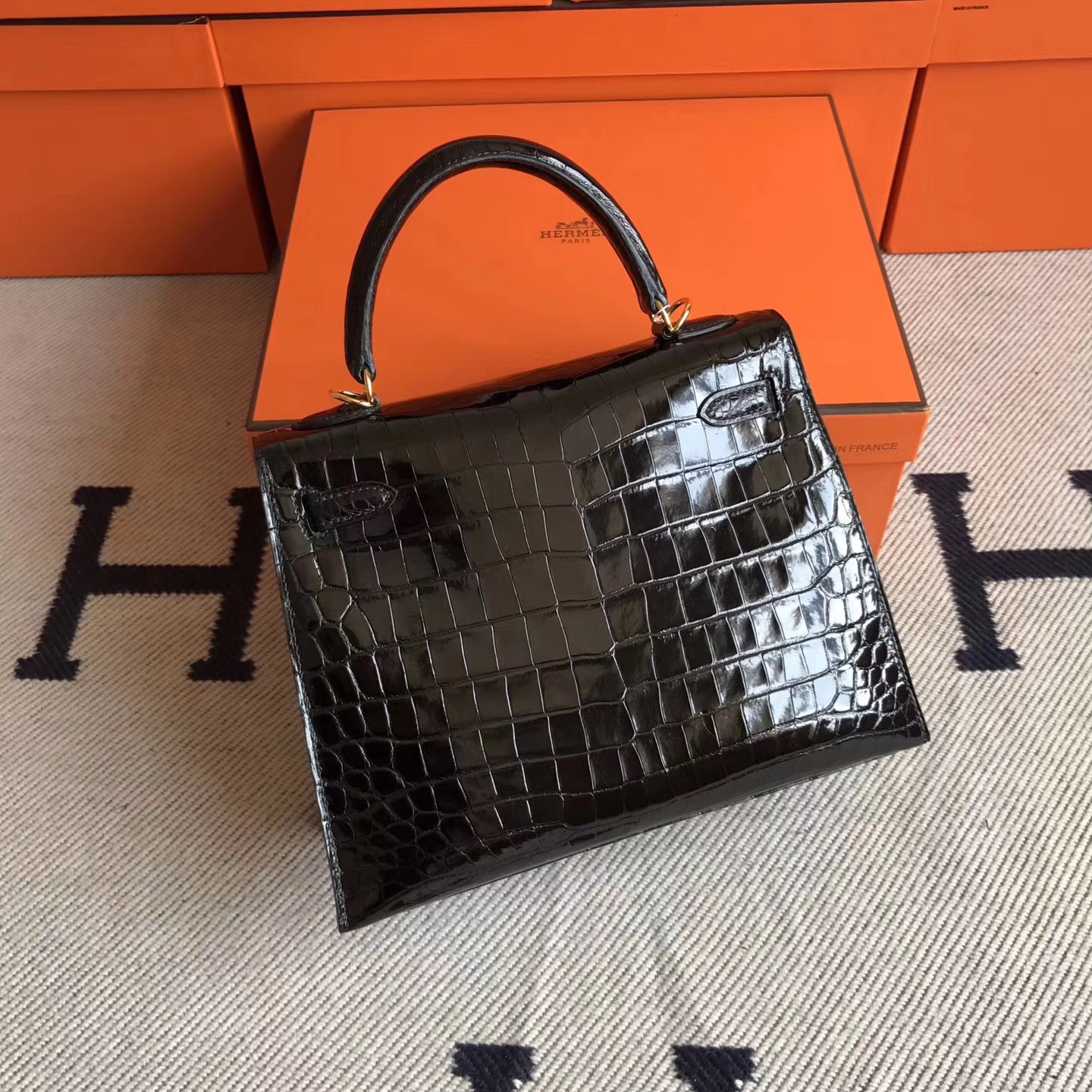 Cheap Hermes Kelly Bag25cm in CK89 Black Crocodile Shiny Leather Gold Hardware