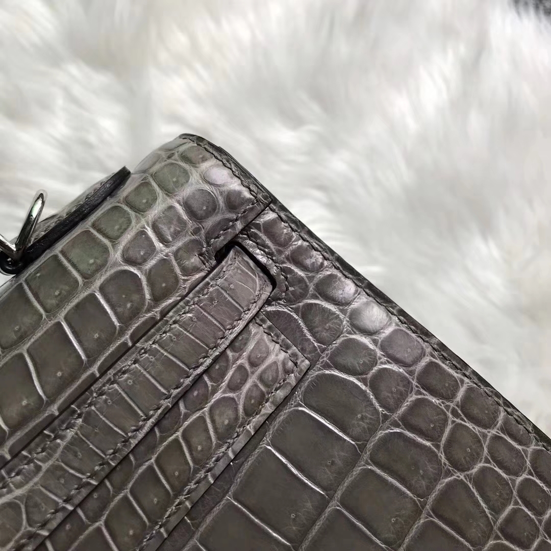 Luxury Hermes C81 Gris Tourterelle Shiny Crocodile Leather Kelly25CM Bag Silver Hardware